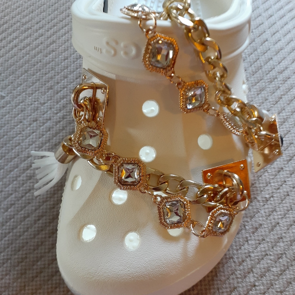2 crocs shoe chains. NWOT